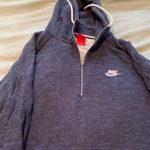 Nike Men’s Size L Hoodie ( Slimmer Fit)